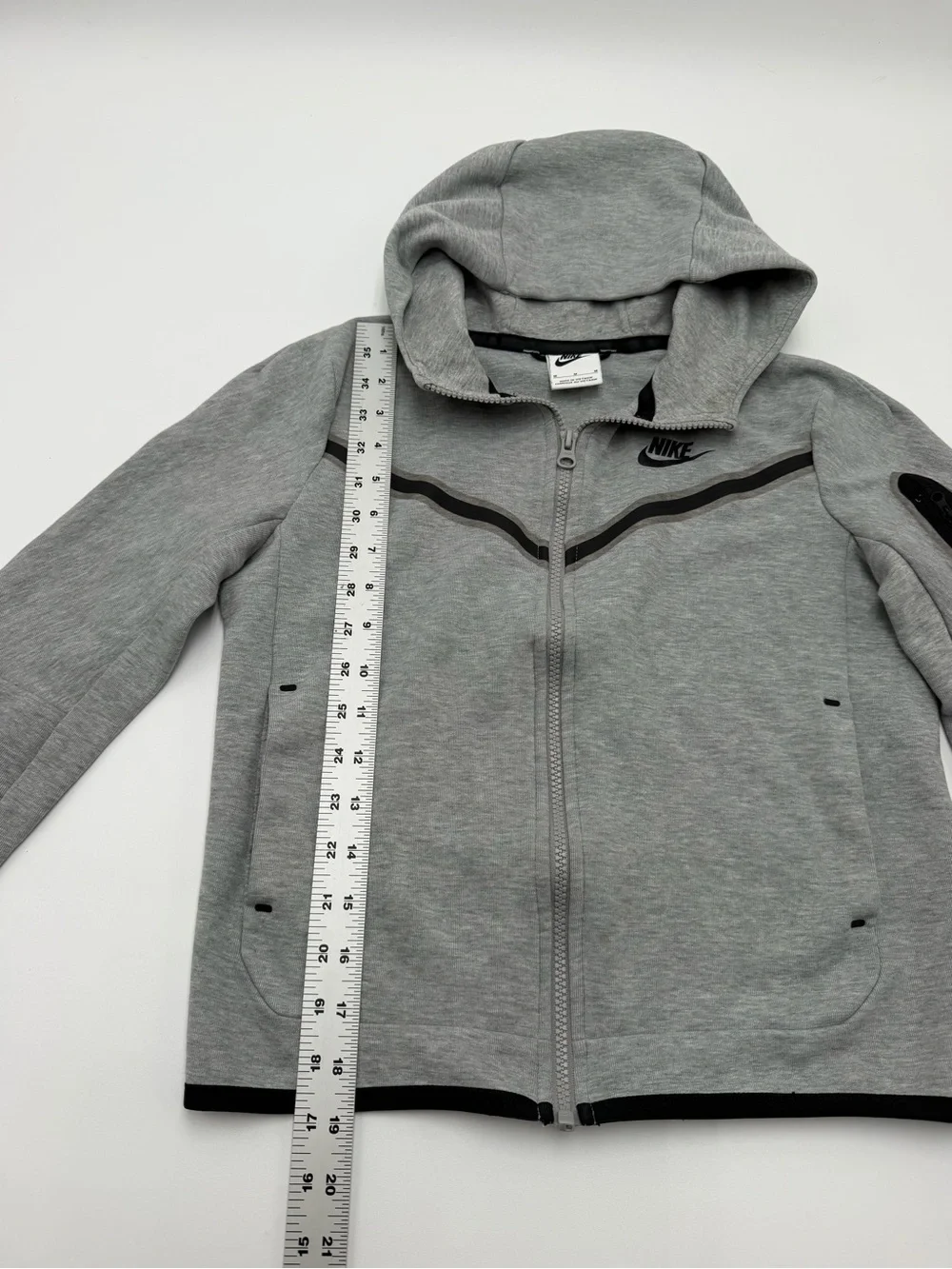Nike Tech Boys Youth Medium Gray Full Zip Hoodie Jacket Black Trim